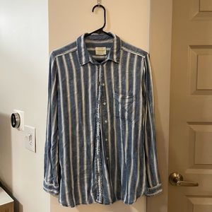 American Eagle Striped Button Down Shirt